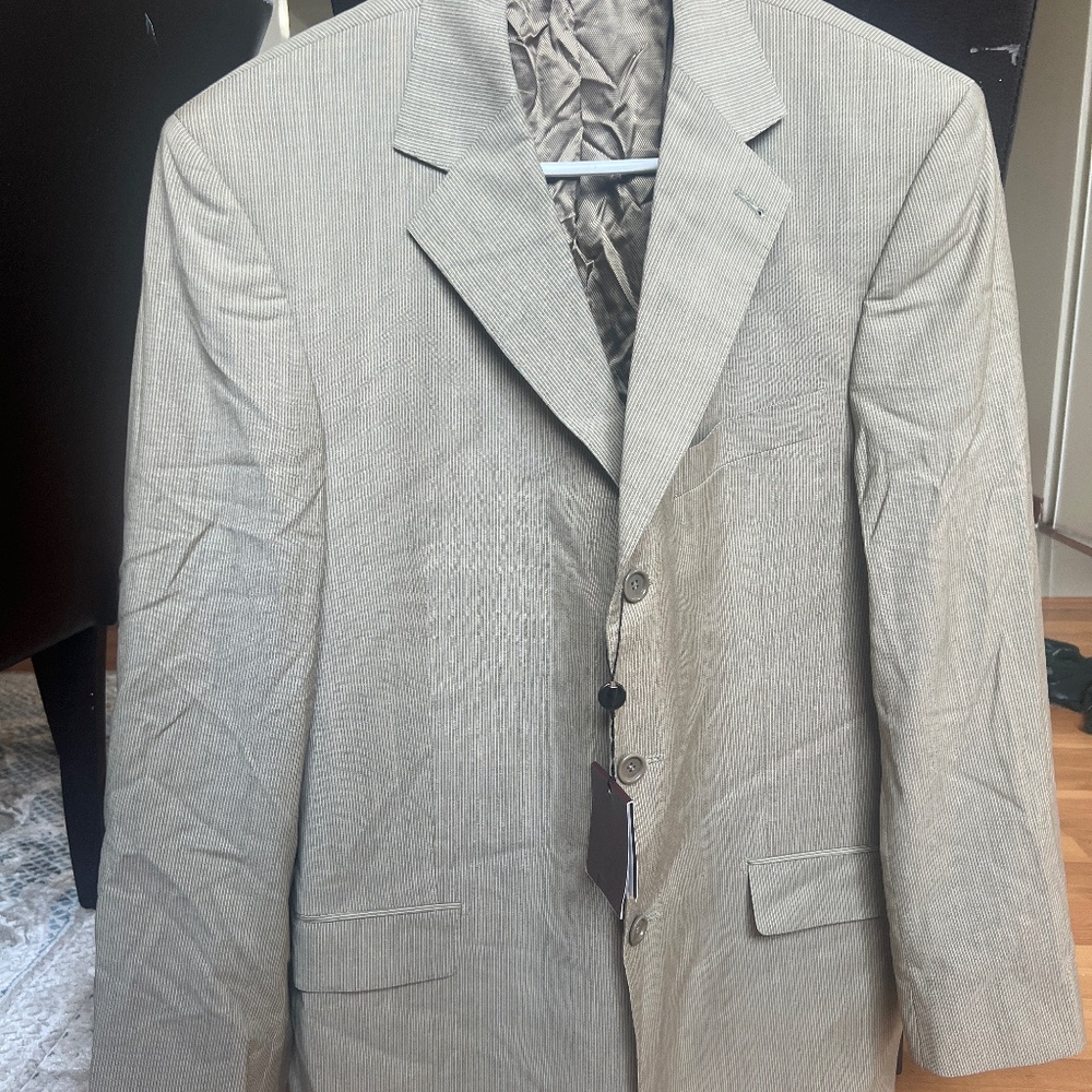 Suit